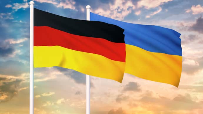 German Employment Contracts for Ukrainian Refugees